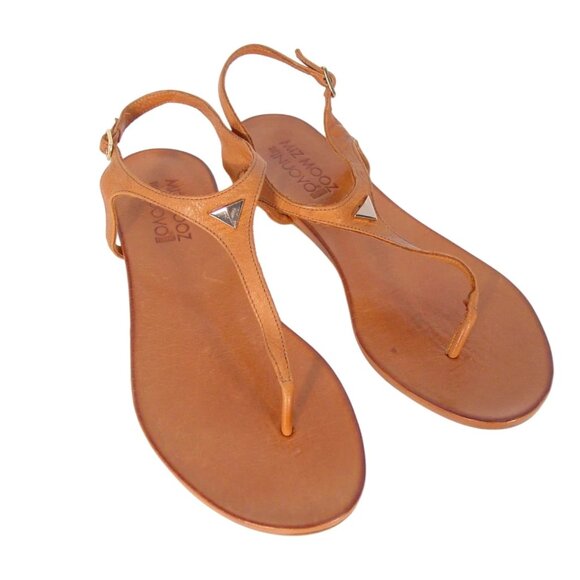 MIZ MOOZ The Nuovo T-Strap Thong Sandals w Gold Arrow Stud 40/9-9.5 - Picture 1 of 8